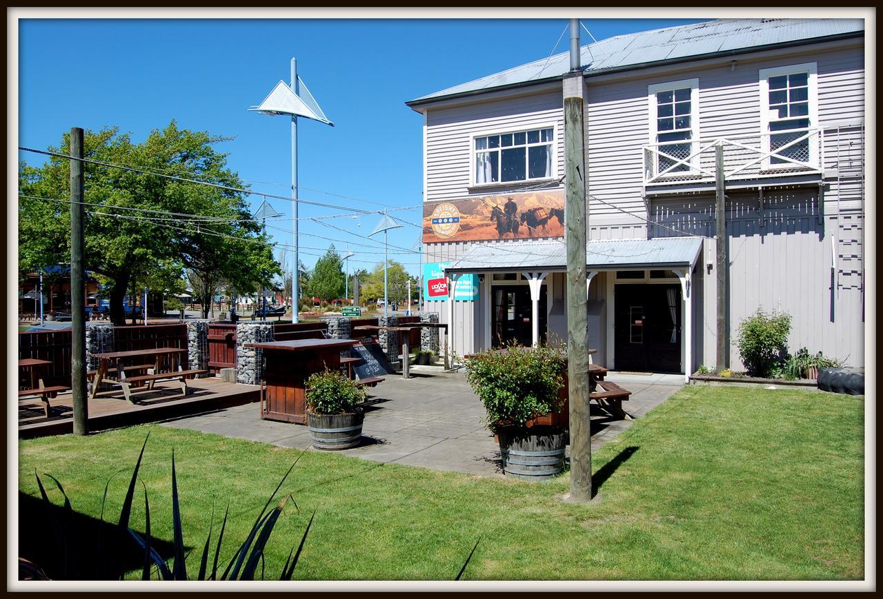 Hotel The Brown Pub Methven